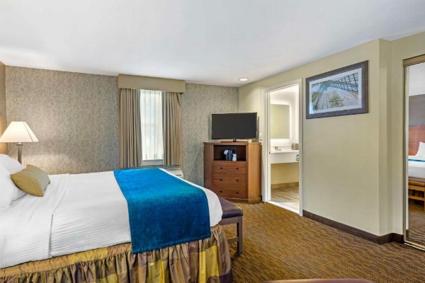 Best Western Plus Cold Spring image 23