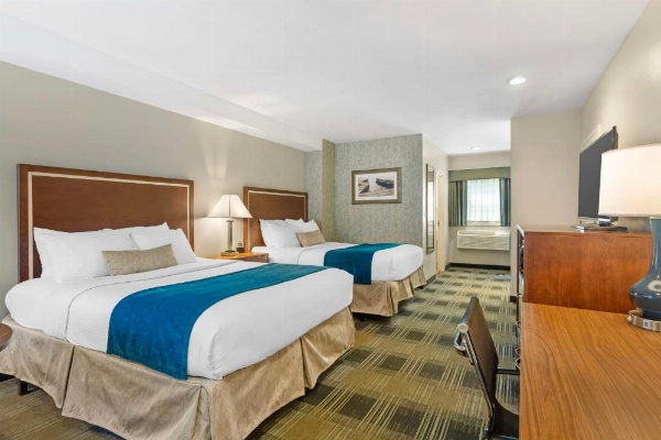 Best Western Plus Cold Spring image 9