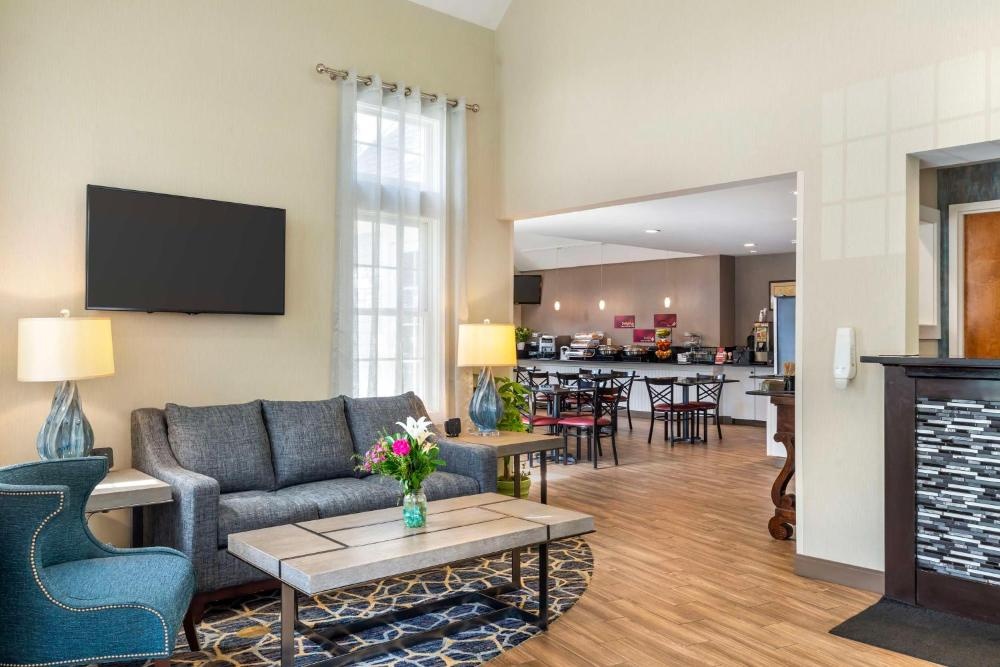 Best Western Plus Cold Spring